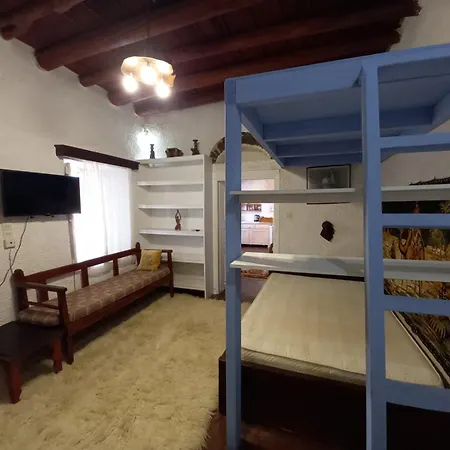 Eagles Nest House *